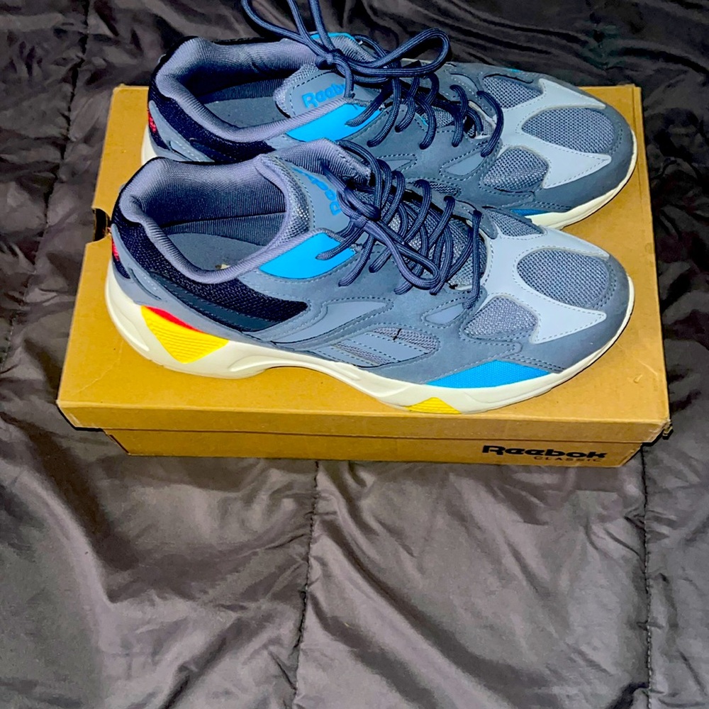 reebok hexalite